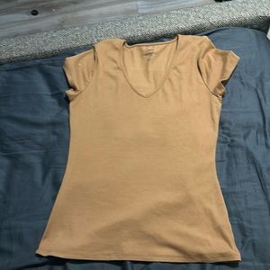 Rue21 orange essential tee shirt.